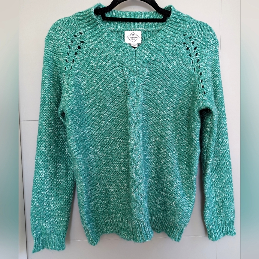 BNWOT St Johns Bay Cable-knit Sweater
